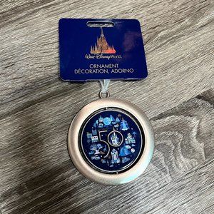 Disney: NWT 50th Anniversary Ornament